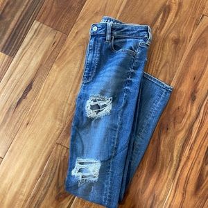 American eagle SUPER HIGH RISE jegging.
